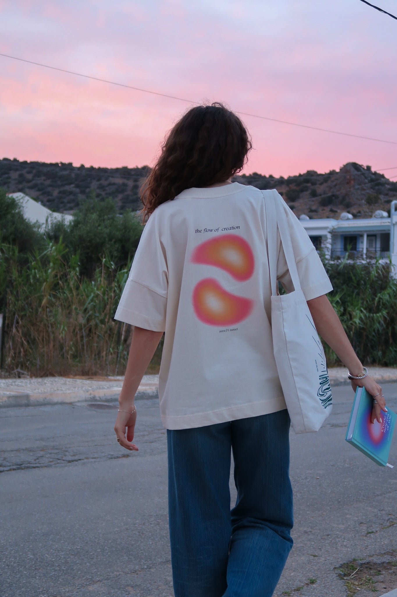 T-shirt - Sunset Aura